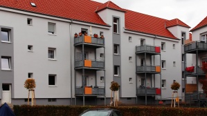Pfarrer-Bleek-Platz 2-10 nach Komplettsanierung Pfarrer-Bleek-Platz 2-10 nach Komplettsanierung
